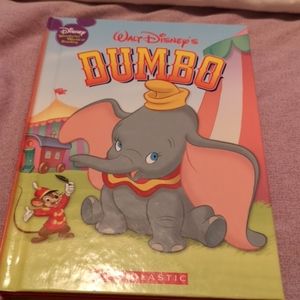 Dumbo Book